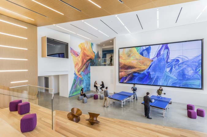 6-Adobe_Headquarters_Community_Space_3