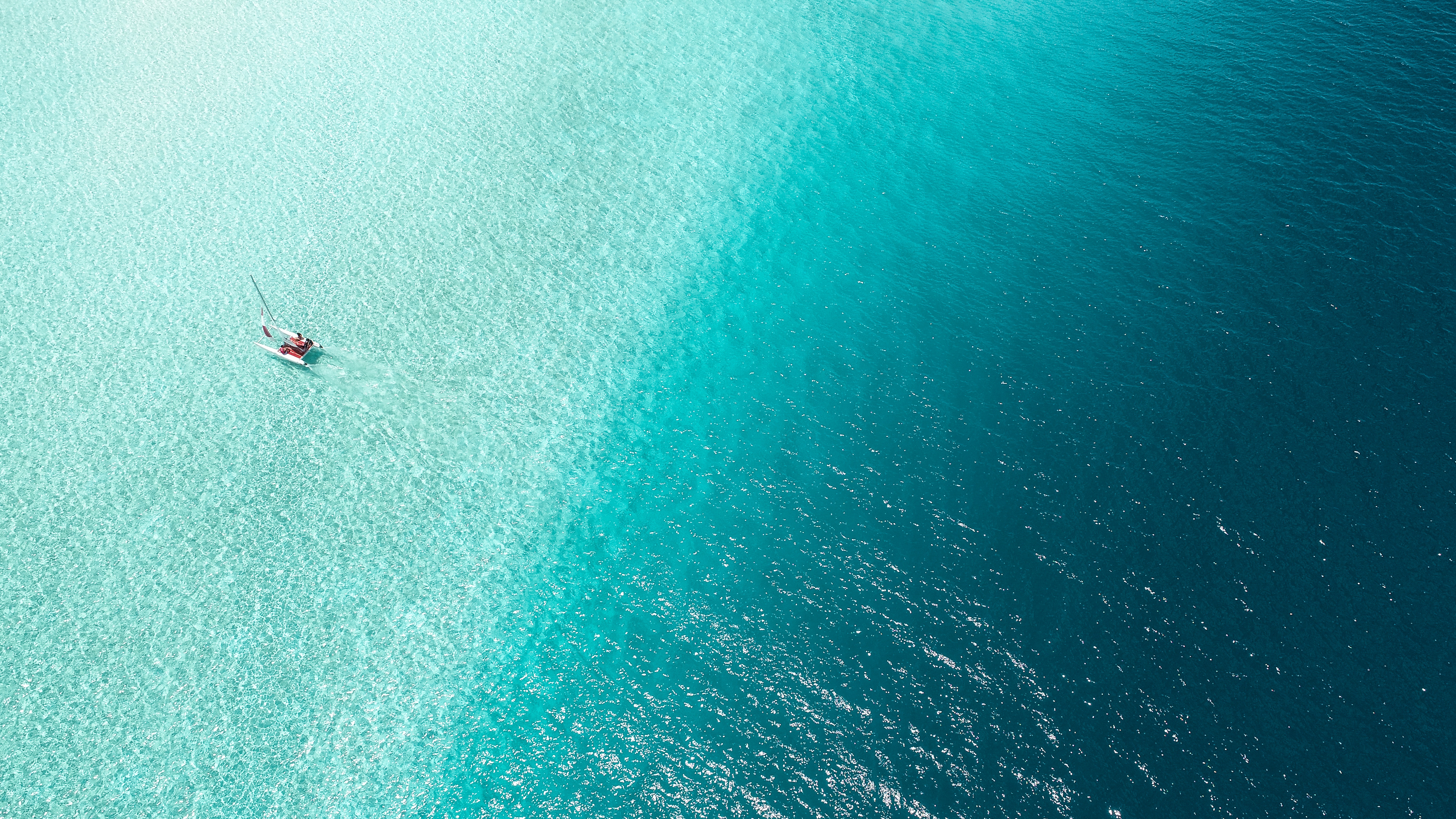 unsplash-ishan-seefromthesky-403804-