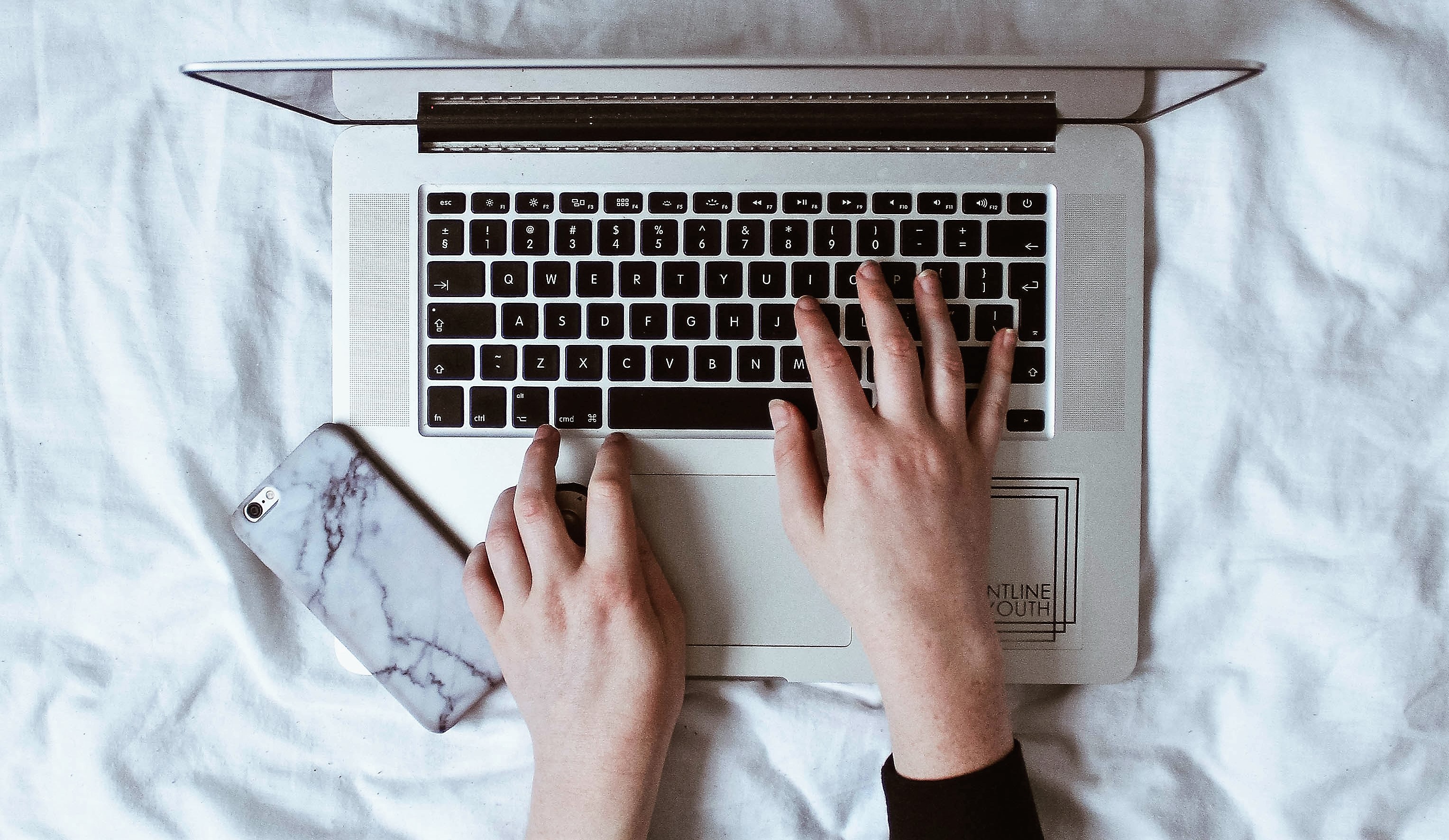 unsplash-nicole-honeywill-576343-1